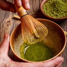 Set de Té Matcha Orgánico con Batidora y Cuchara de Bambú - 30g